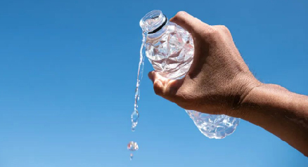 中国瓶装水简史：千亿瓶装水
